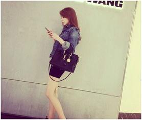 嫩模网红 微博,揭秘网络红人的魅力与争议”